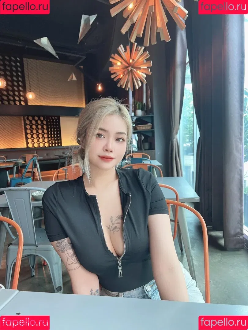 Elvaevac Onlyfans Photo Gallery 