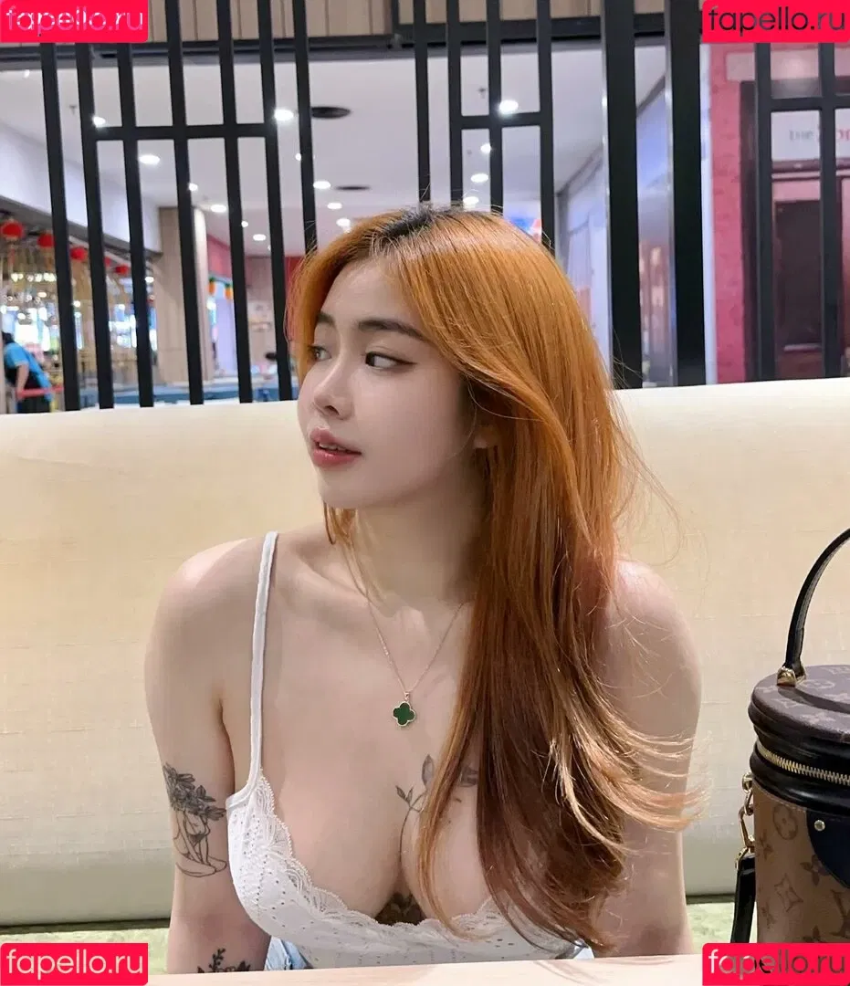 Elvaevac Onlyfans Photo Gallery 