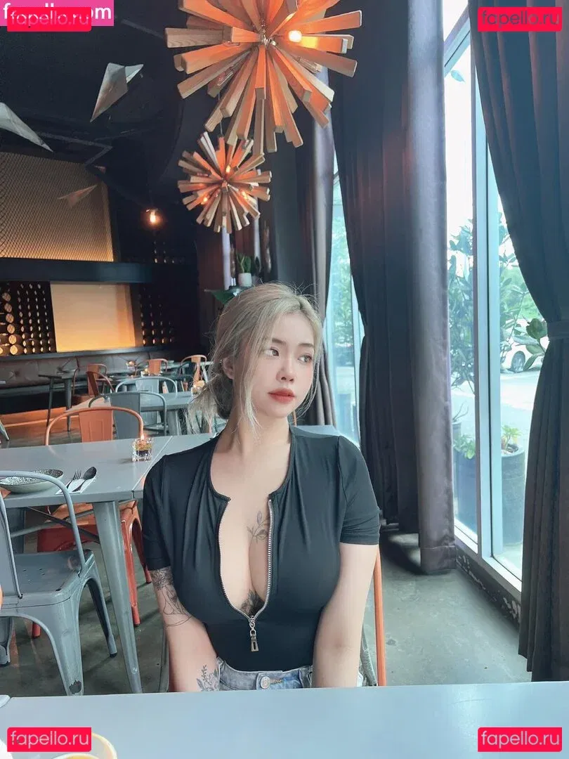 Elvaevac Onlyfans Photo Gallery 