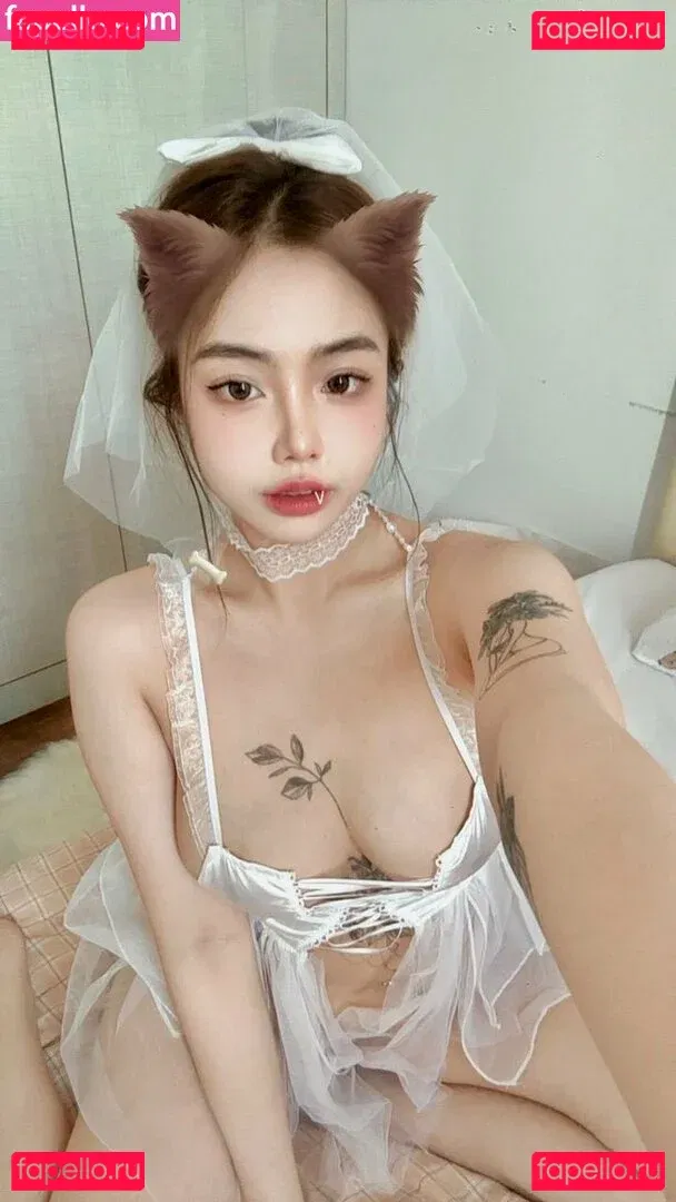 Elvaevac Onlyfans Photo Gallery 