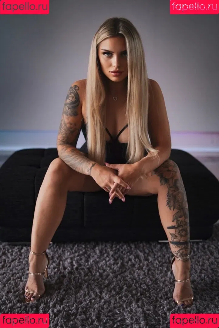 Xeniar6 Onlyfans Photo Gallery 