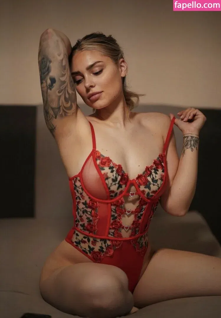 Xeniar6 Onlyfans Photo Gallery 