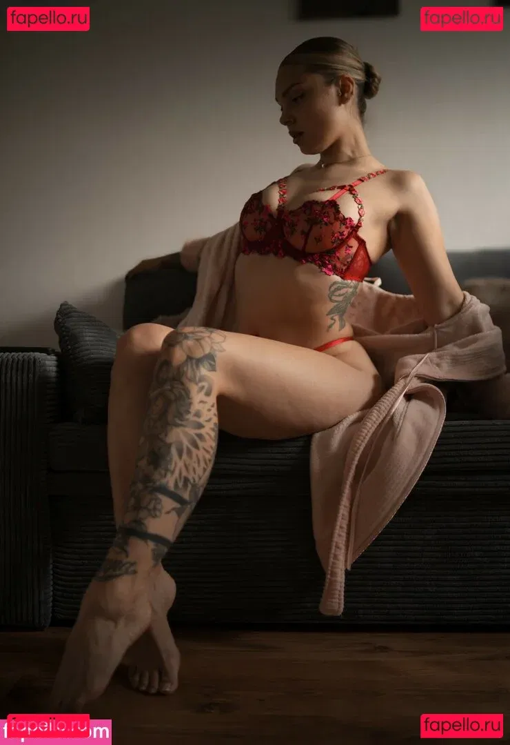 Xeniar6 Onlyfans Photo Gallery 