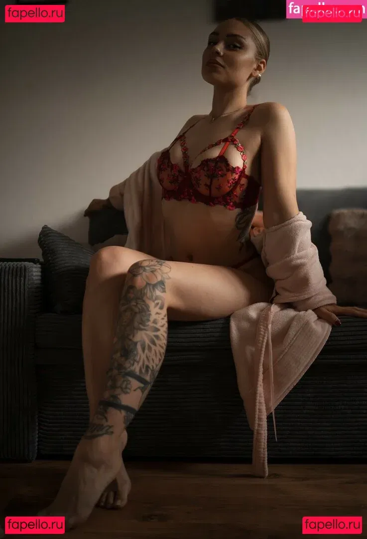 Xeniar6 Onlyfans Photo Gallery 