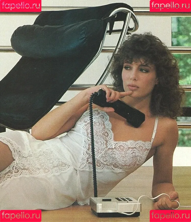 Kelly LeBrock Onlyfans Photo Gallery 