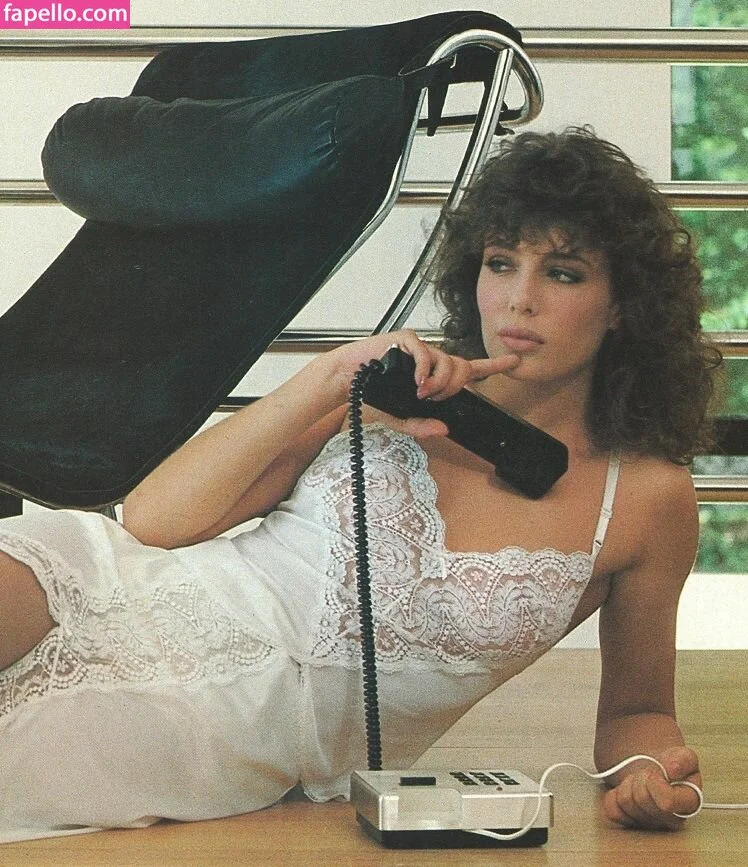 Kelly LeBrock Onlyfans Photo Gallery 