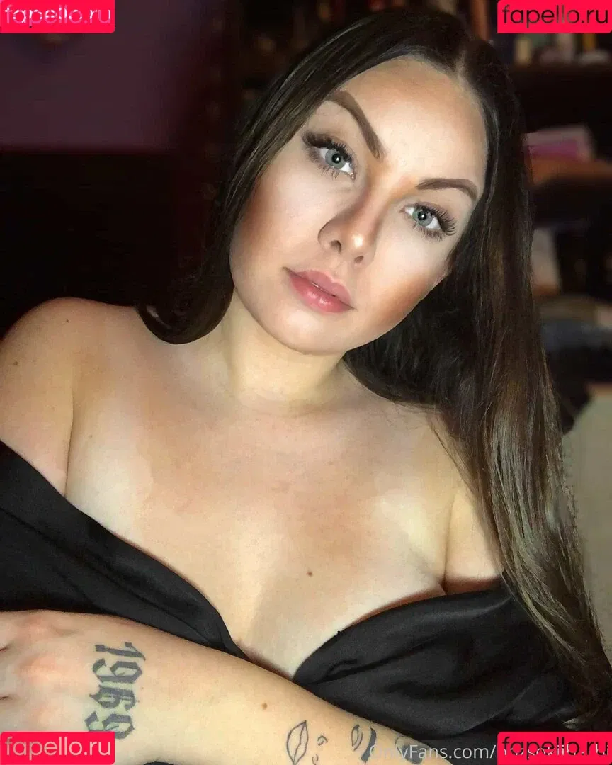 Bozsokii Barbi Onlyfans Photo Gallery 
