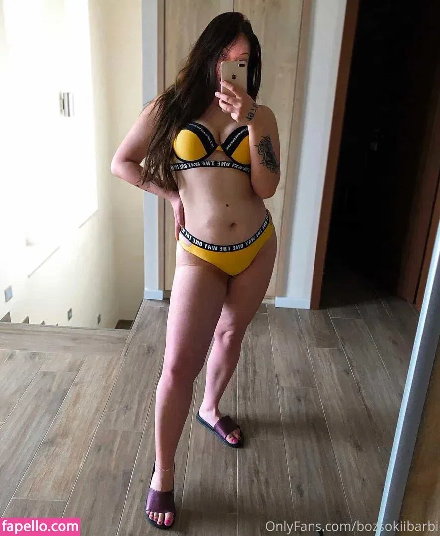 Bozsokii Barbi Onlyfans Photo Gallery 