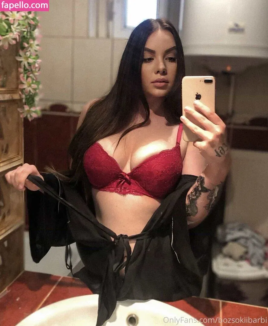Bozsokii Barbi Onlyfans Photo Gallery 