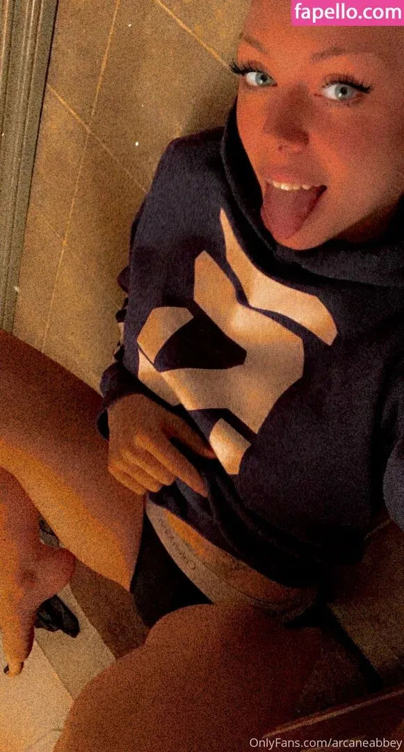 arcaneabbey Onlyfans Photo Gallery 