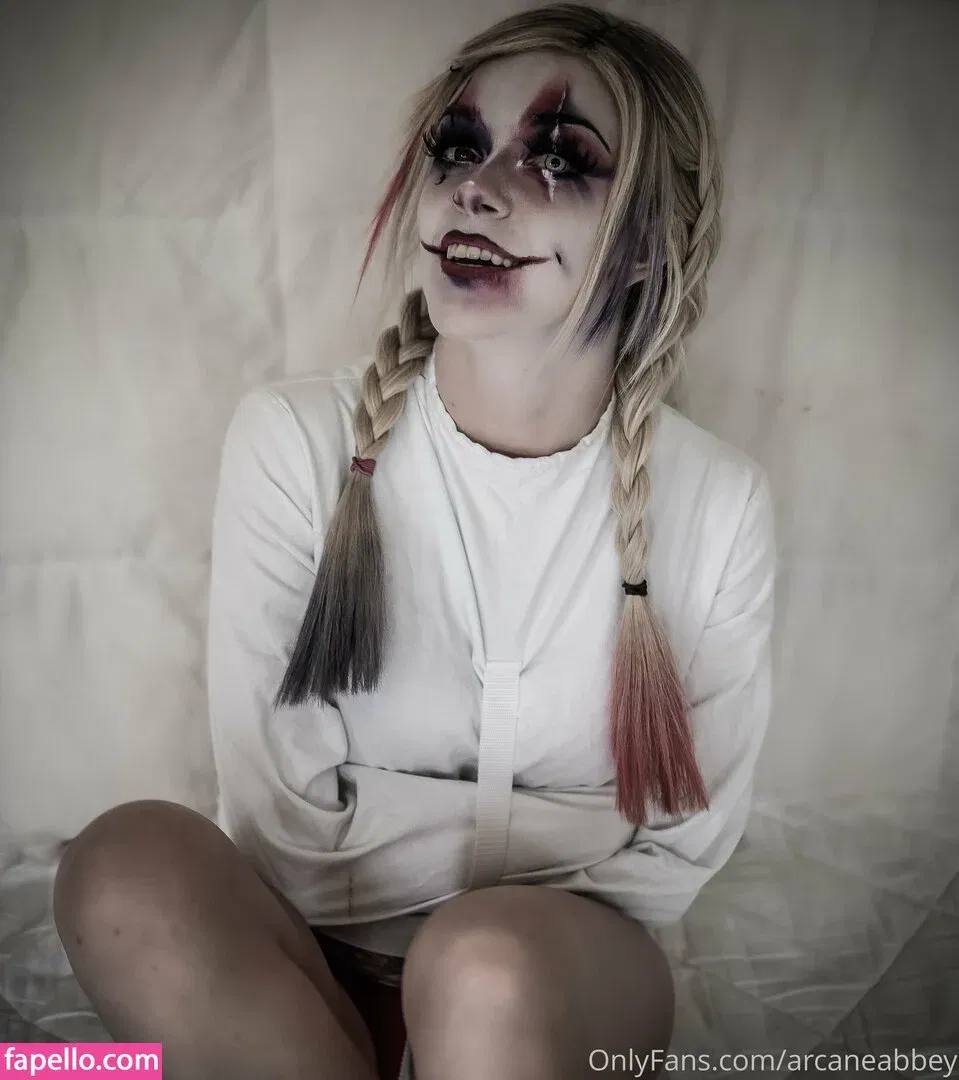 arcaneabbey Onlyfans Photo Gallery 