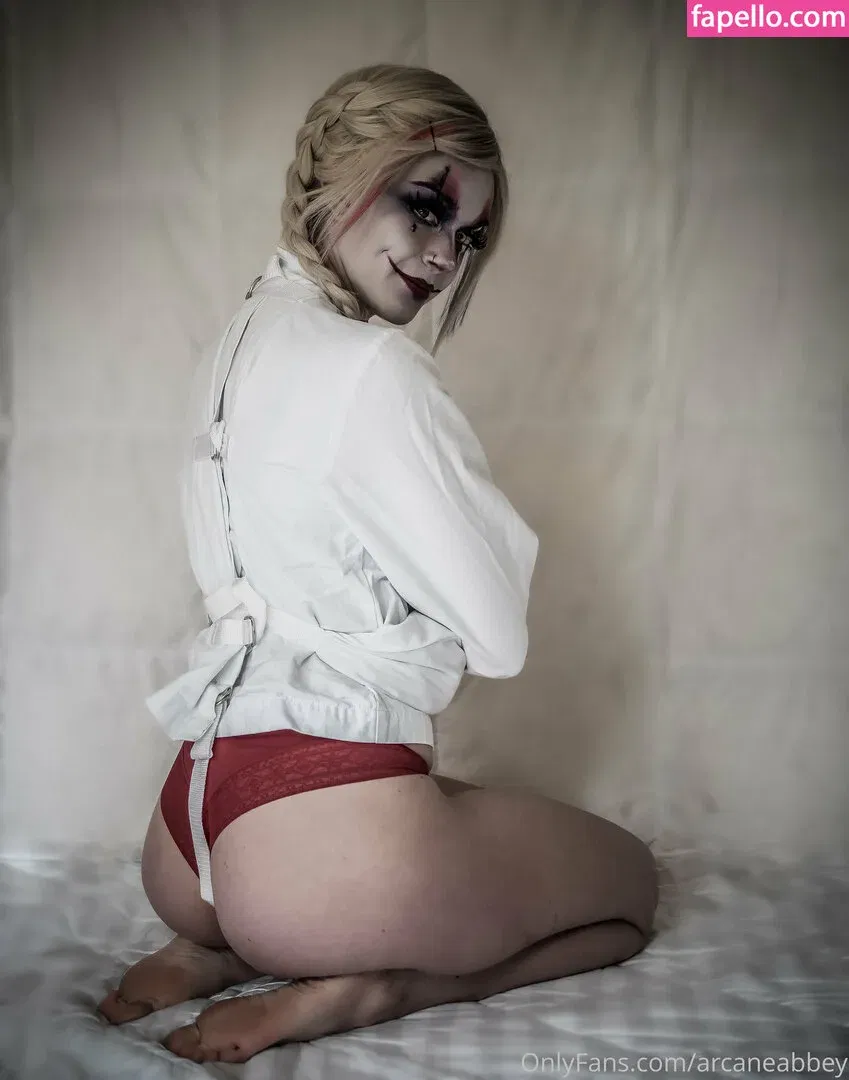 arcaneabbey Onlyfans Photo Gallery 