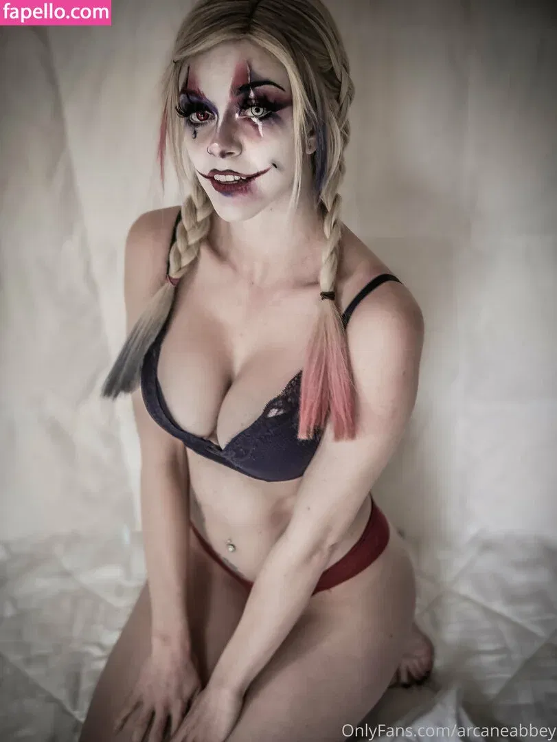 arcaneabbey Onlyfans Photo Gallery 