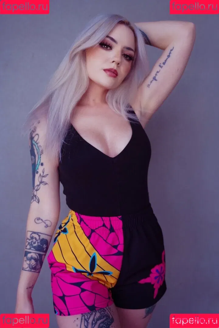Kaezuko.cos Onlyfans Photo Gallery 