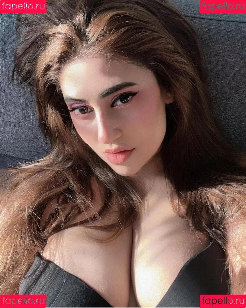 Russianrooletx Onlyfans Photo Gallery 