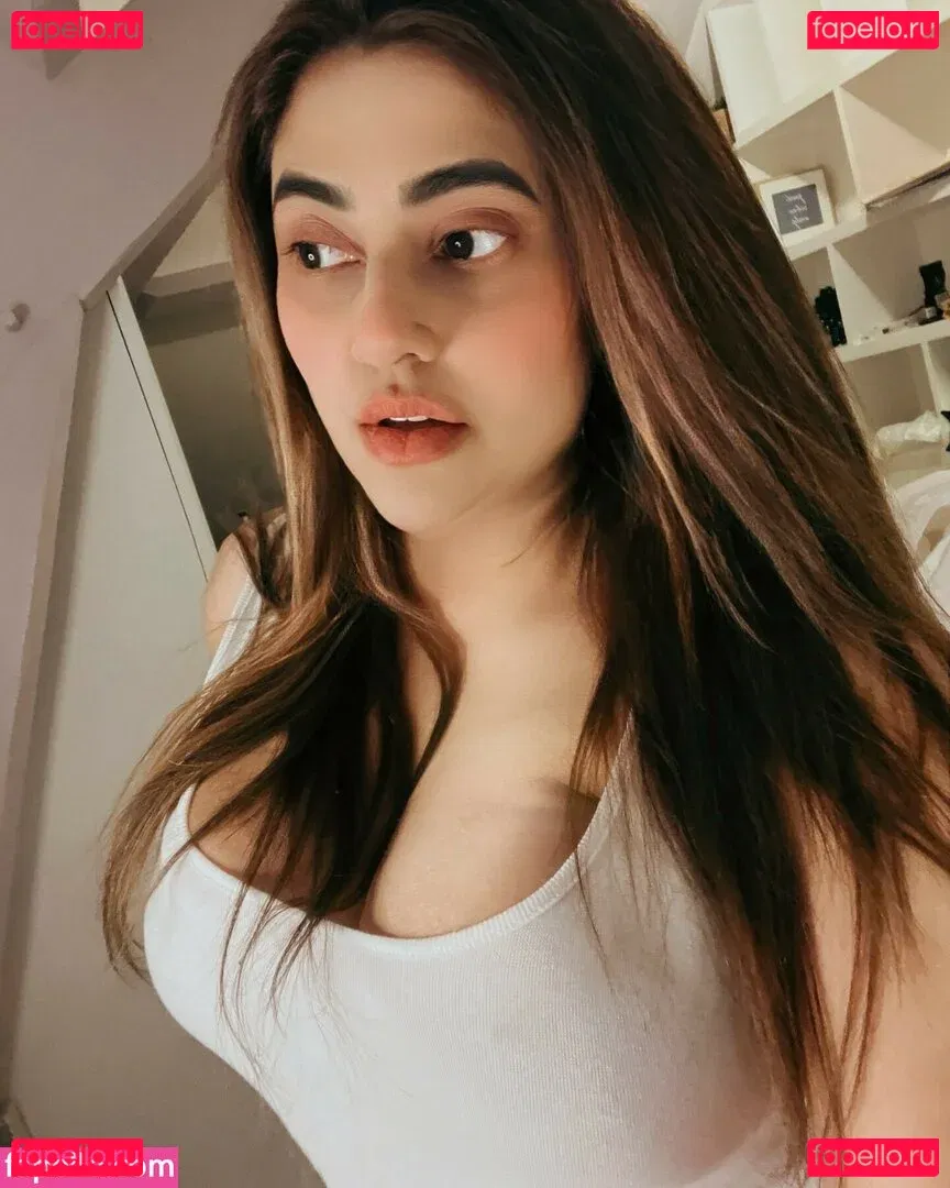 Russianrooletx Onlyfans Photo Gallery 