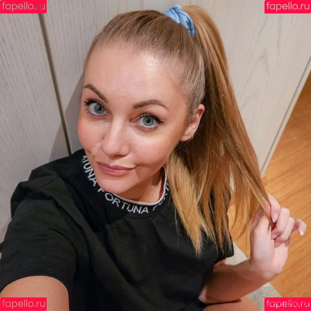 Sarah Milkowski Onlyfans Photo Gallery 