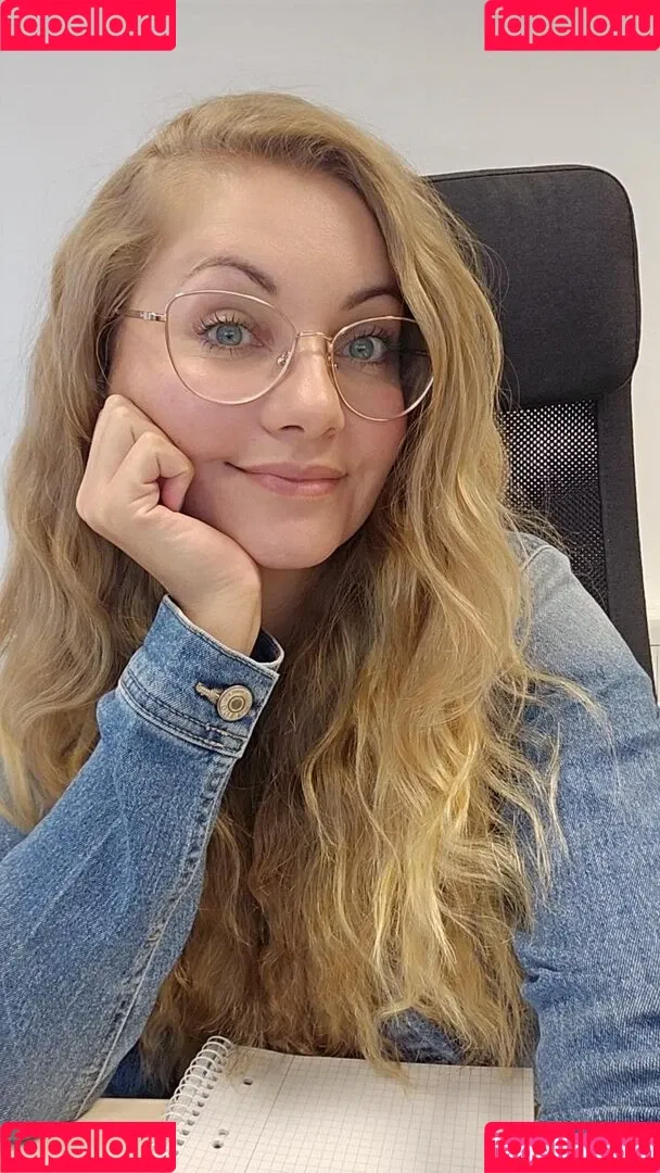 Sarah Milkowski Onlyfans Photo Gallery 