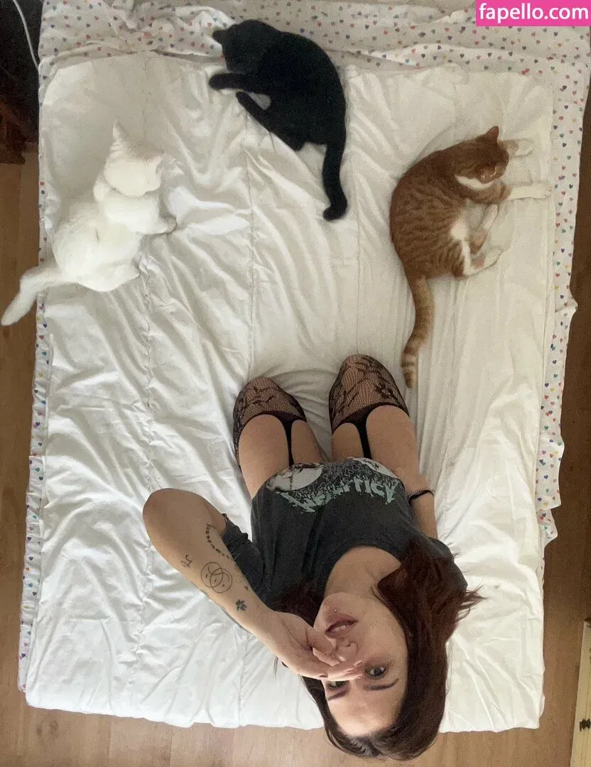 Egem V Onlyfans Photo Gallery 