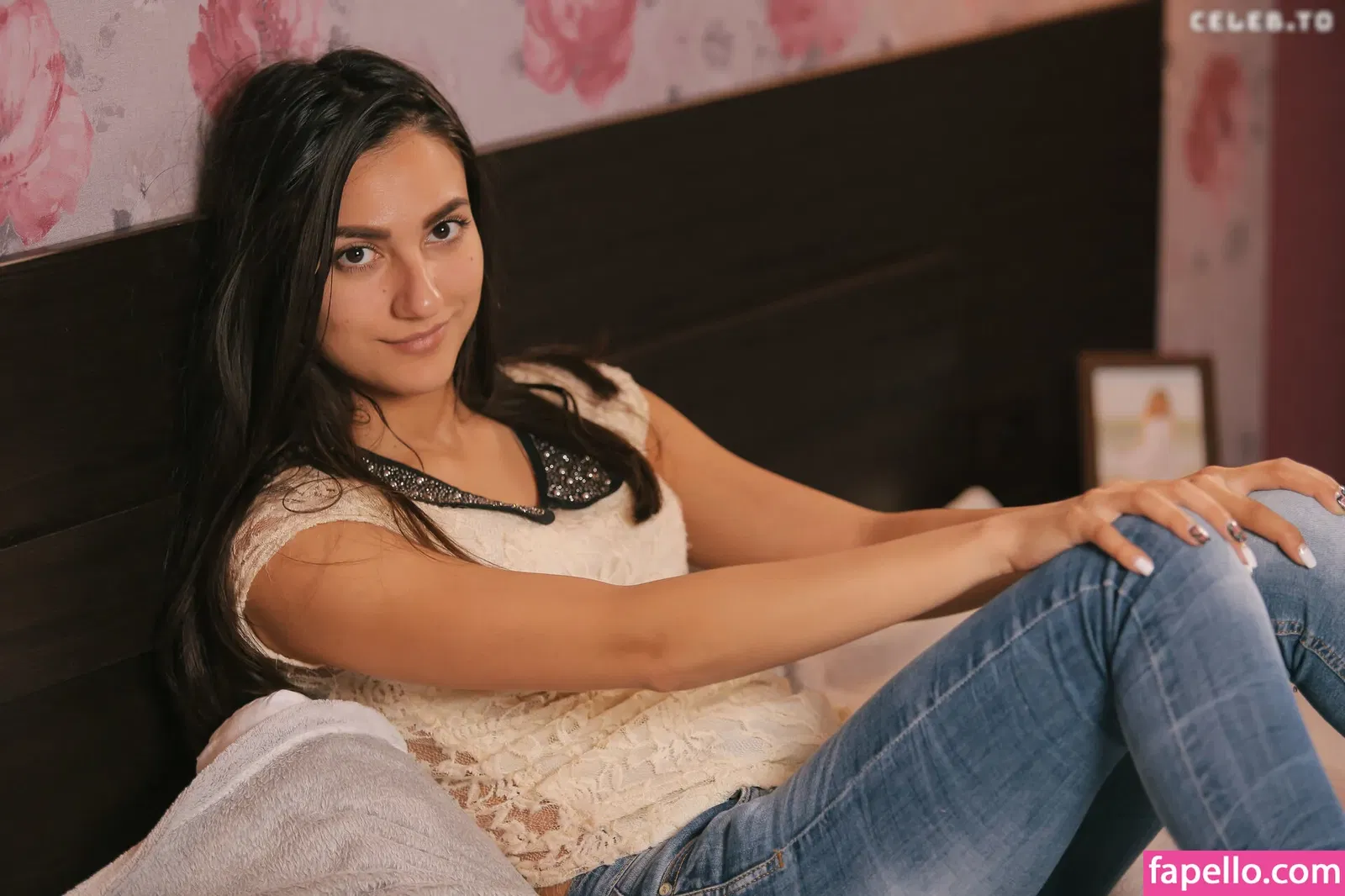 Cira Nerri Onlyfans Photo Gallery 