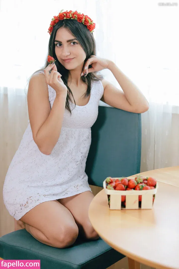 Cira Nerri Onlyfans Photo Gallery 