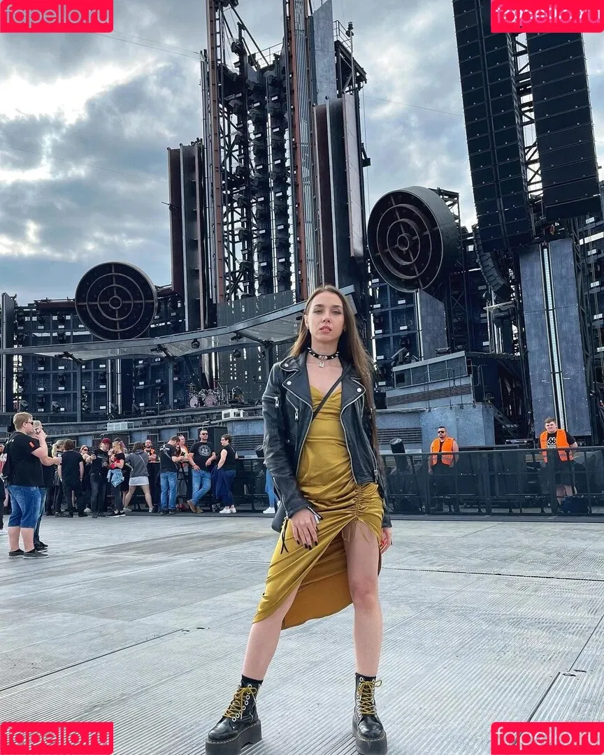 Sofia Korenko Onlyfans Photo Gallery 