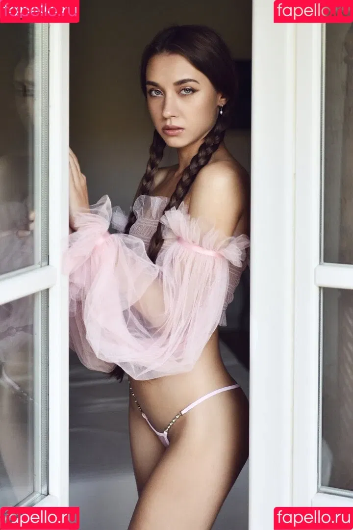 Sofia Korenko Onlyfans Photo Gallery 