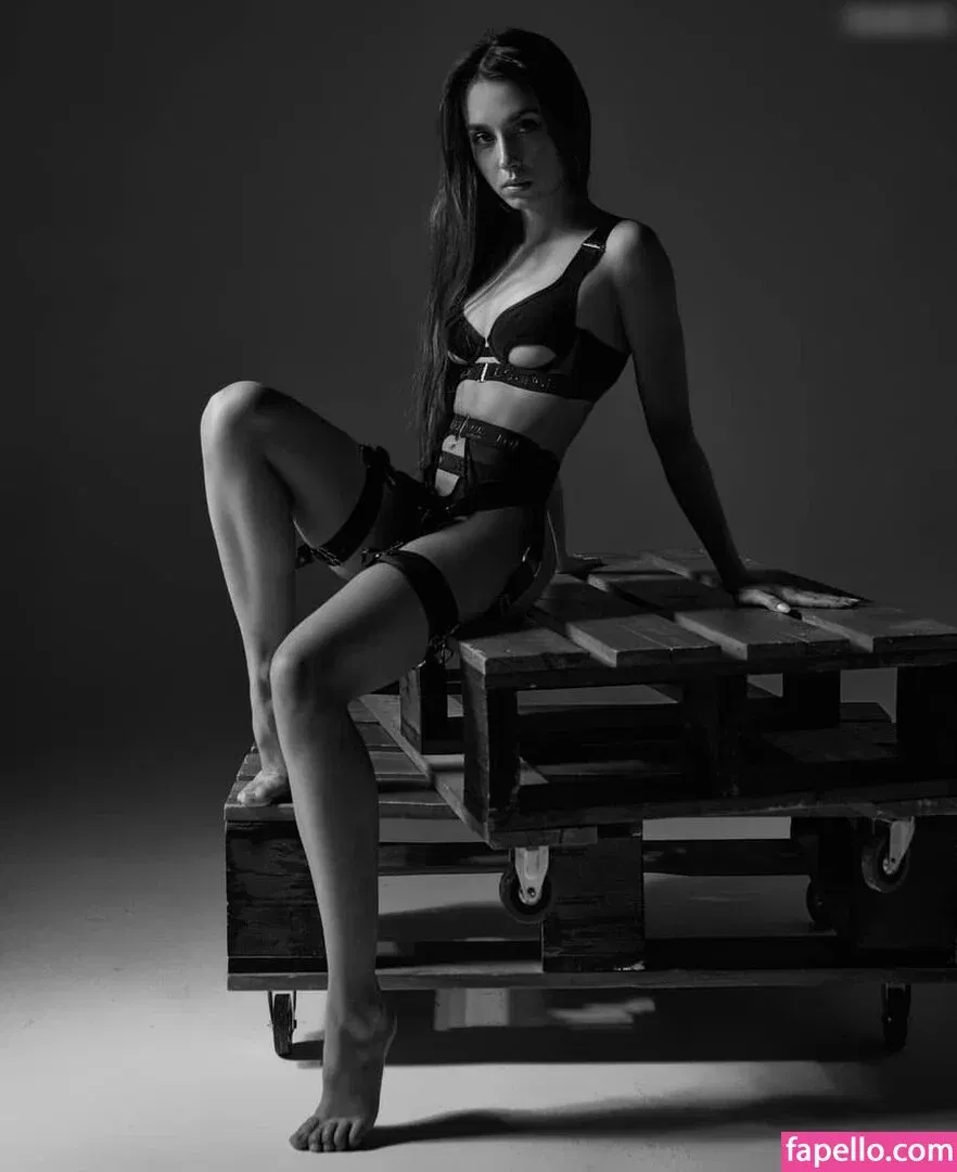 Sofia Korenko Onlyfans Photo Gallery 