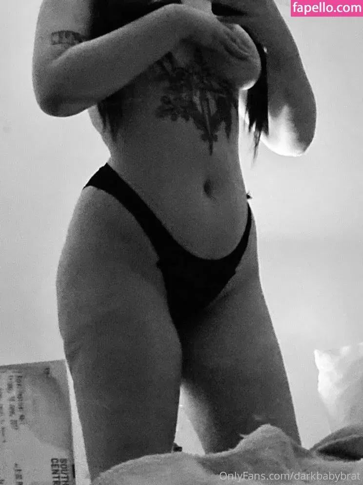 Darkbabybrat Onlyfans Photo Gallery 