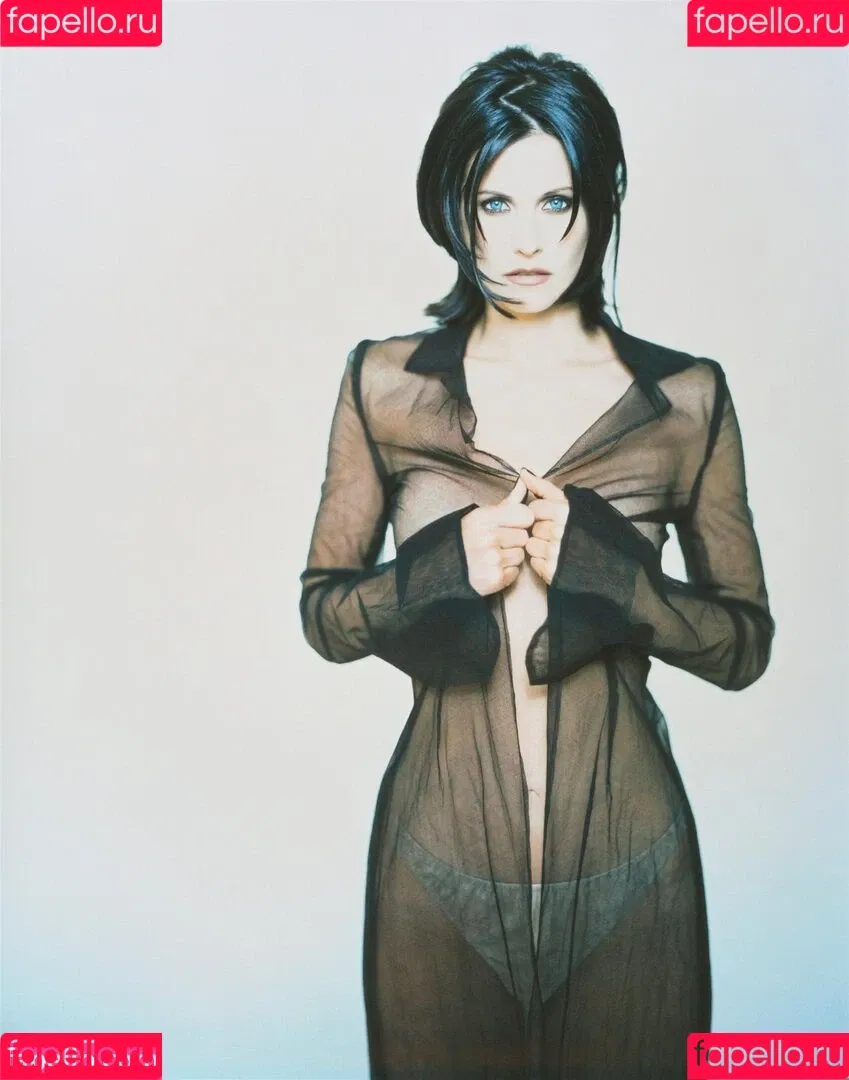Courteney Cox Onlyfans Photo Gallery 