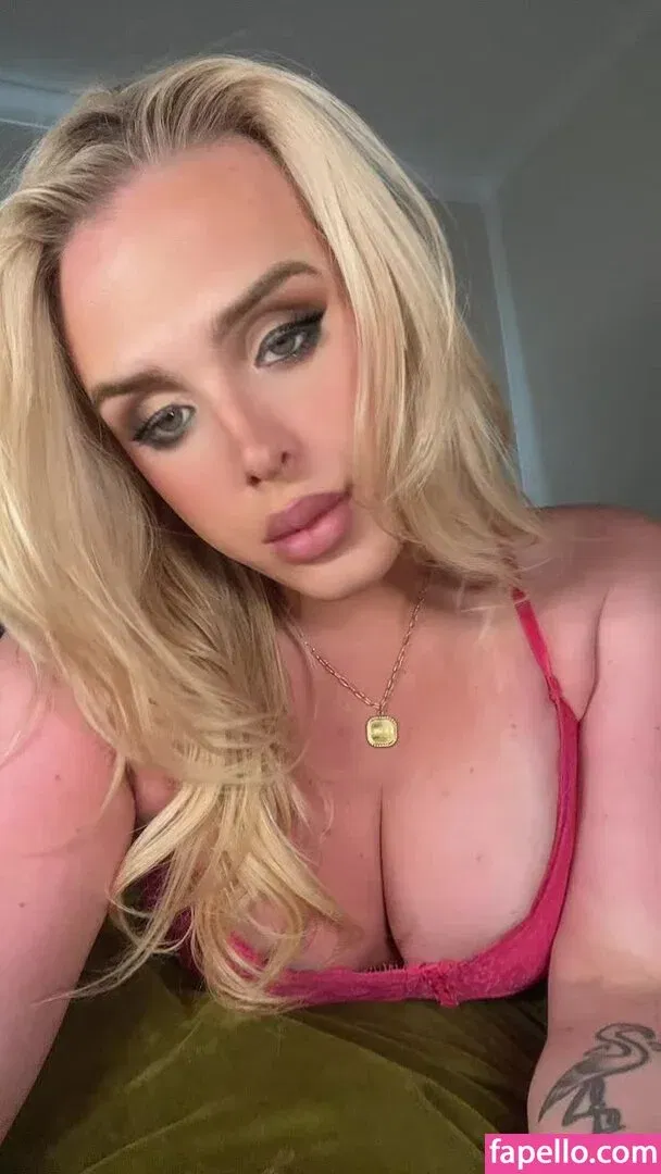 Bebe Chloe Onlyfans Photo Gallery 