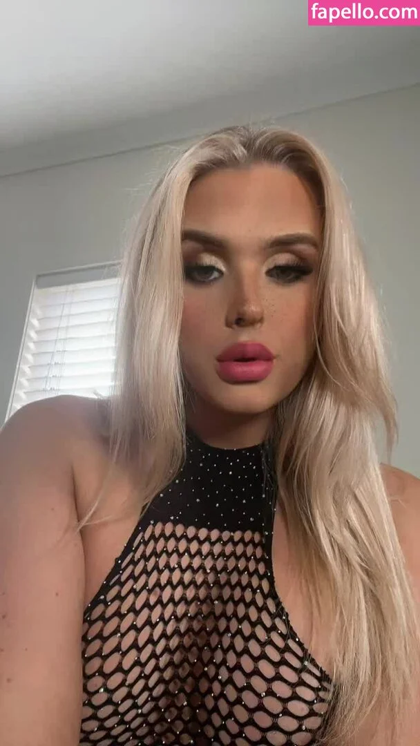 Bebe Chloe Onlyfans Photo Gallery 