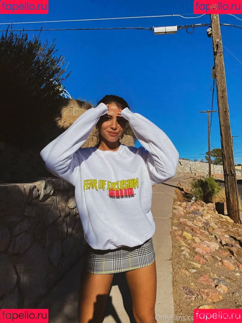 kristenheh Onlyfans Photo Gallery 