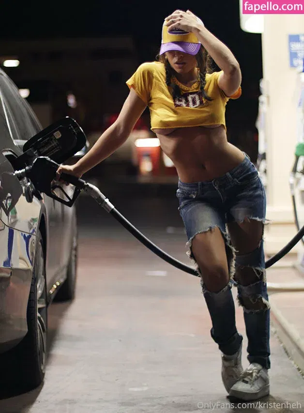 kristenheh Onlyfans Photo Gallery 