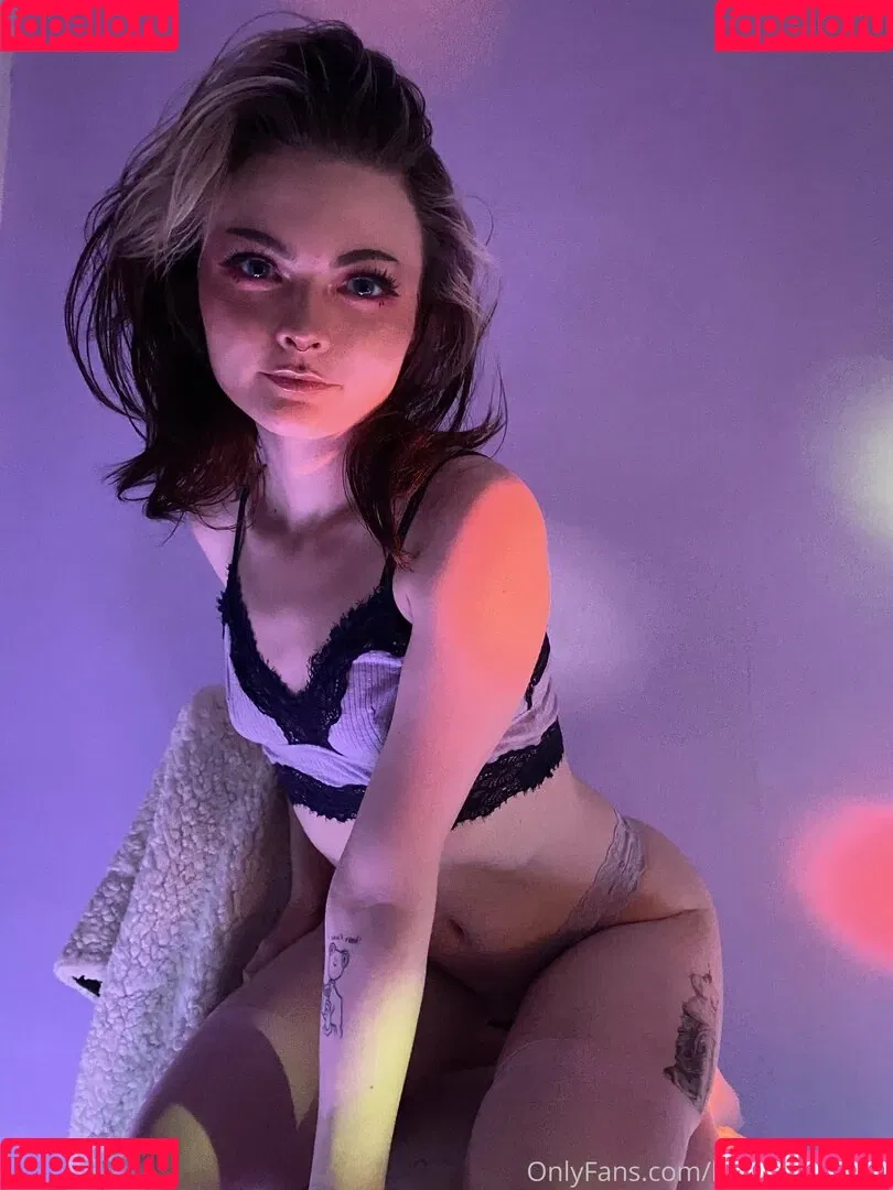 lovelybedhead Onlyfans Photo Gallery 