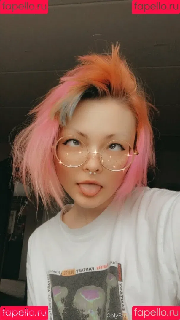 lovelybedhead Onlyfans Photo Gallery 