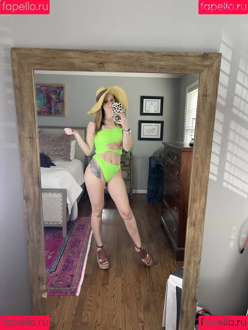 Peach Perfect Onlyfans Photo Gallery 