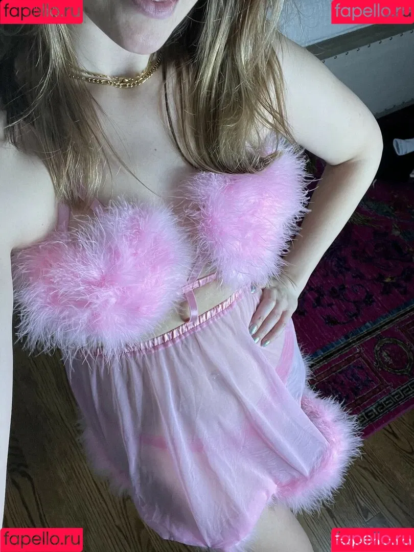 Peach Perfect Onlyfans Photo Gallery 