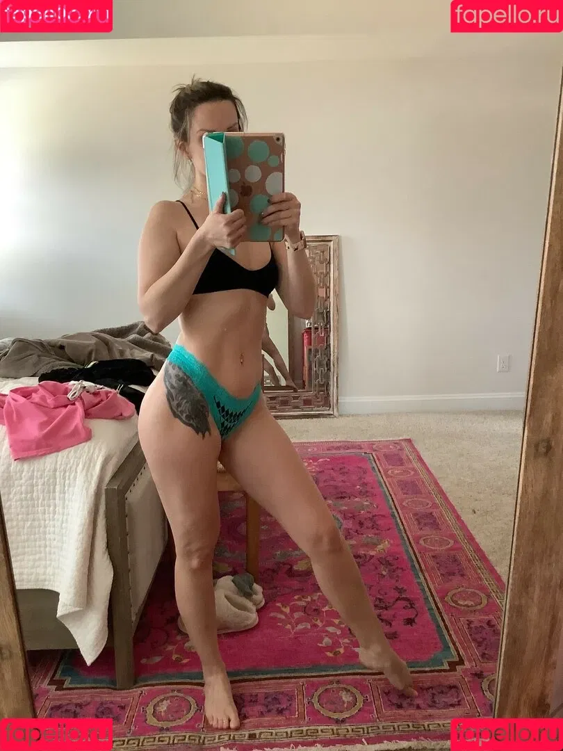 Peach Perfect Onlyfans Photo Gallery 