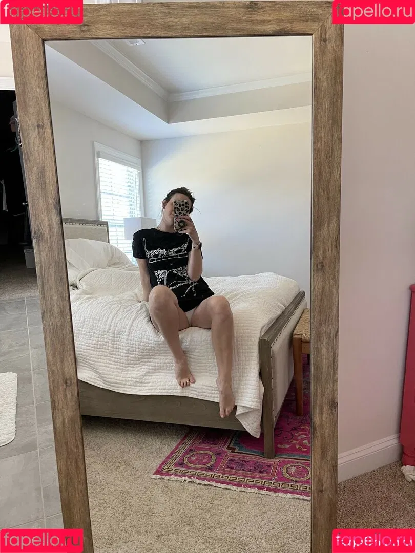 Peach Perfect Onlyfans Photo Gallery 