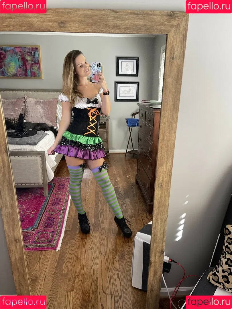 Peach Perfect Onlyfans Photo Gallery 