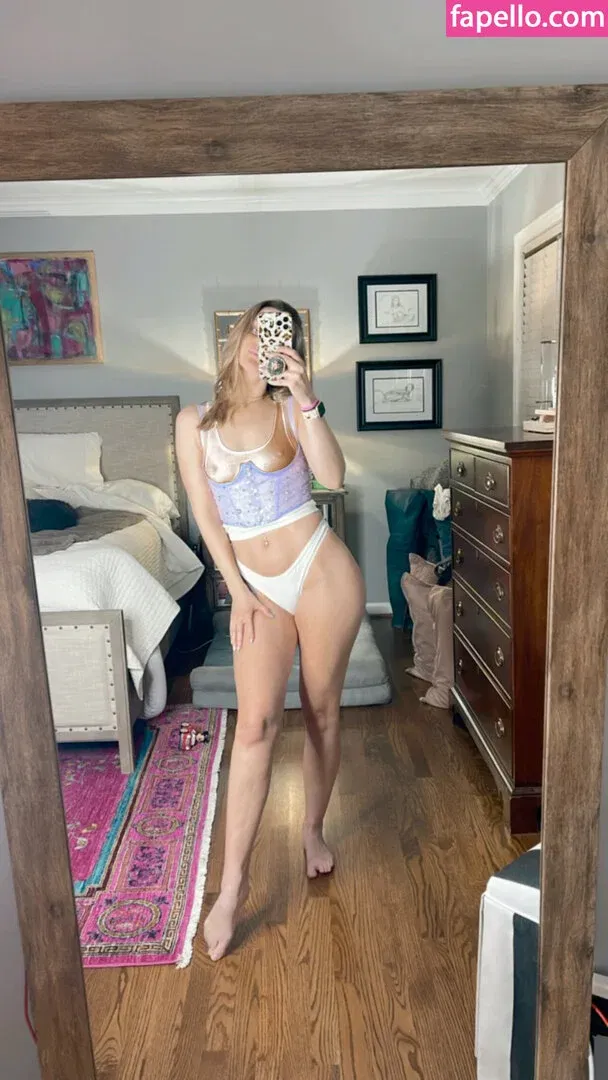 Peach Perfect Onlyfans Photo Gallery 