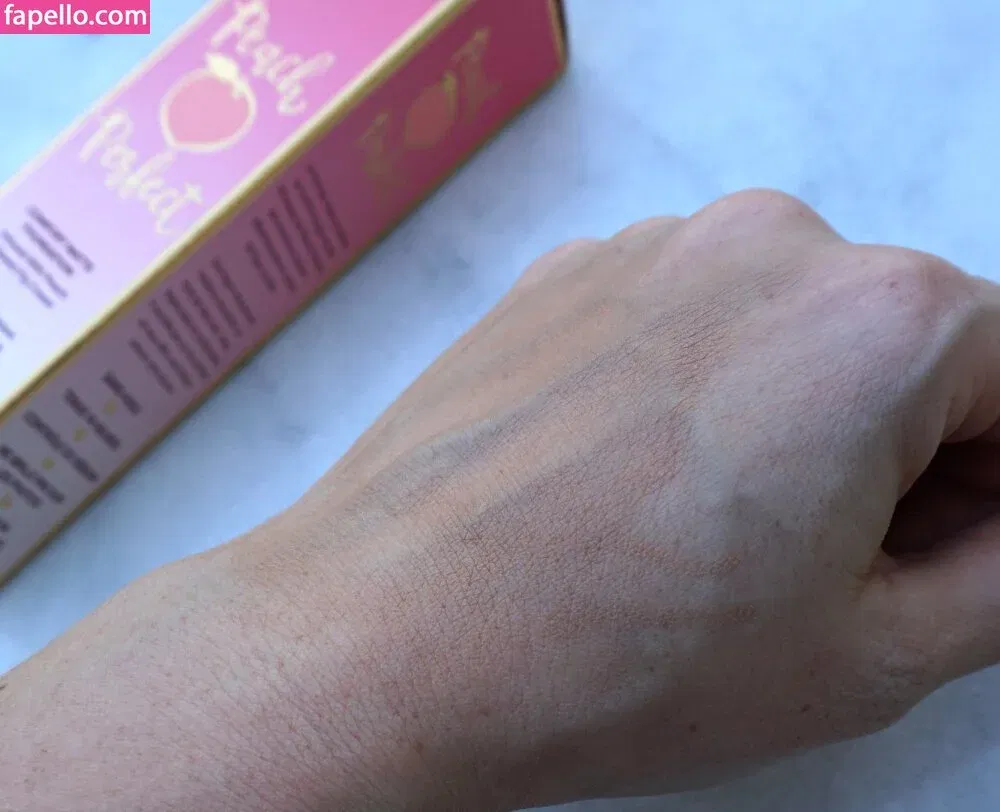 Peach Perfect Onlyfans Photo Gallery 