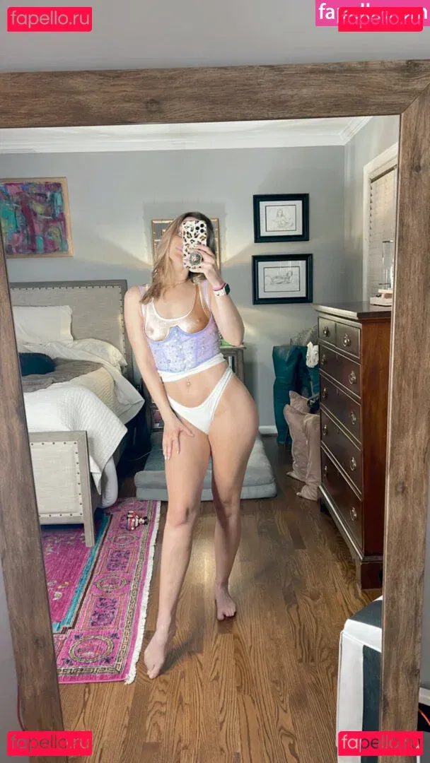 Peach Perfect Onlyfans Photo Gallery 
