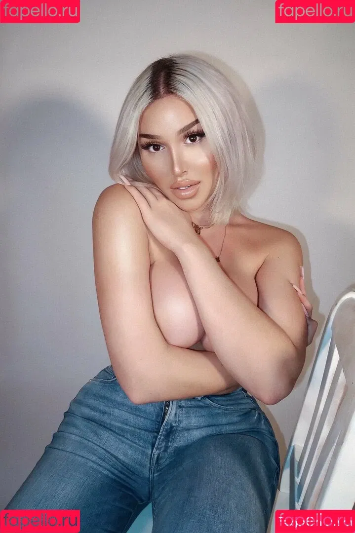 La Demi Onlyfans Photo Gallery 