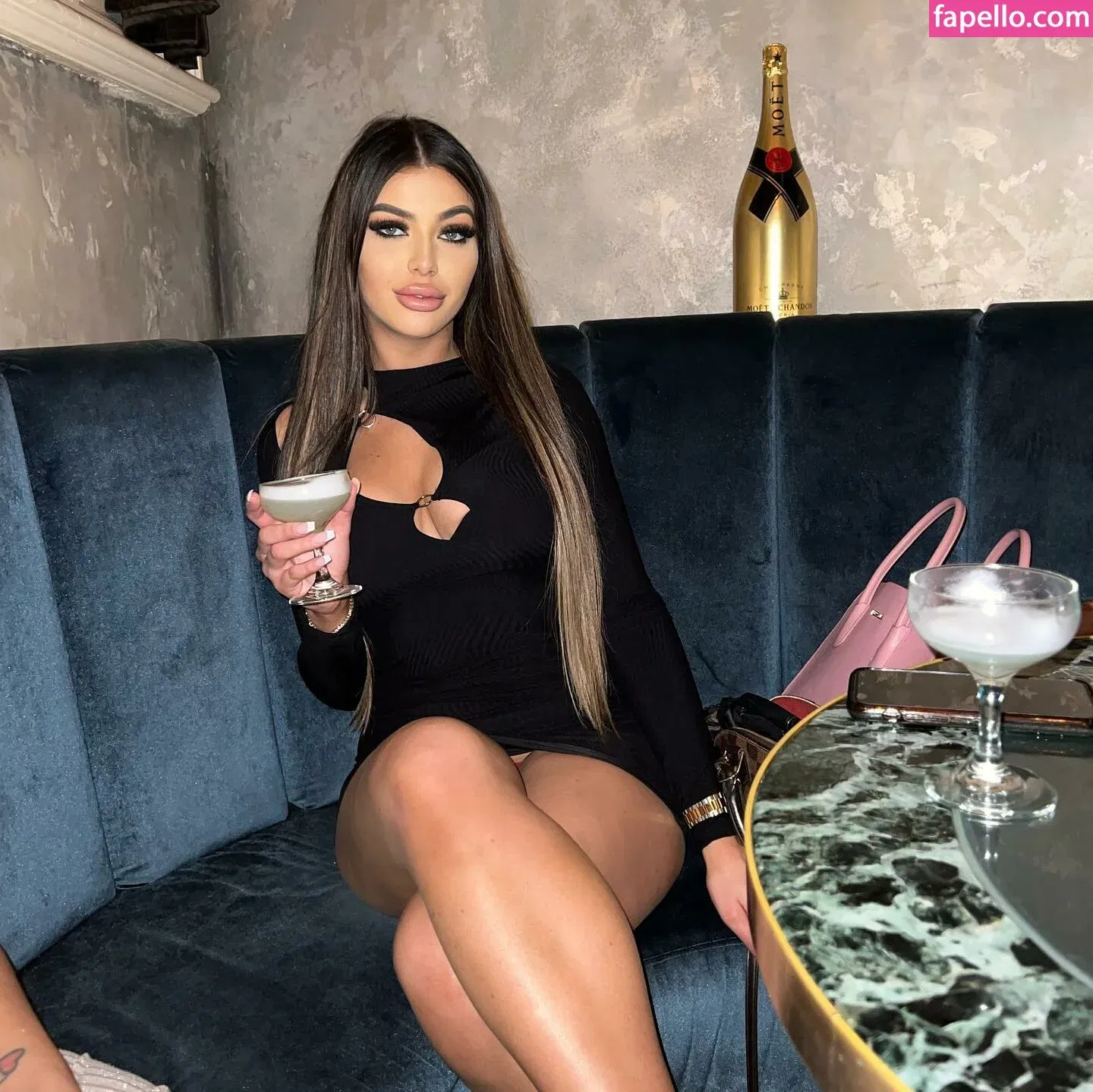 Erin Gray Onlyfans Photo Gallery 