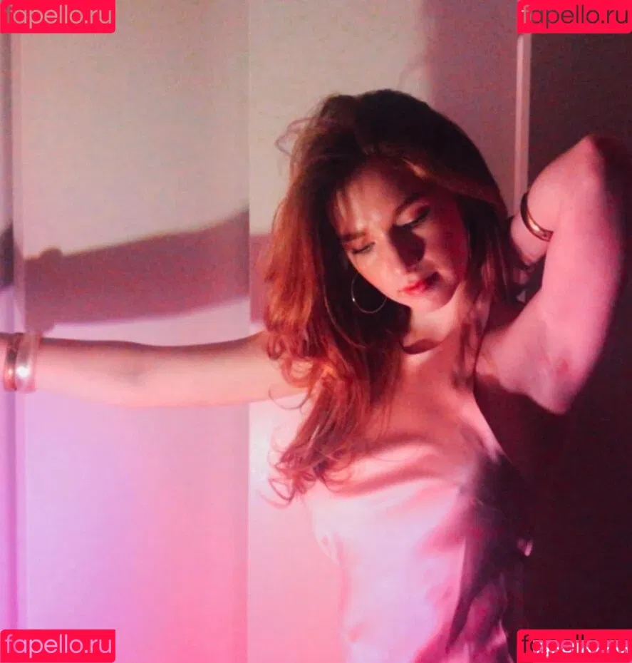 Annalise Basso Onlyfans Photo Gallery 