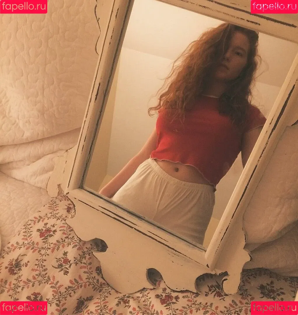 Annalise Basso Onlyfans Photo Gallery 
