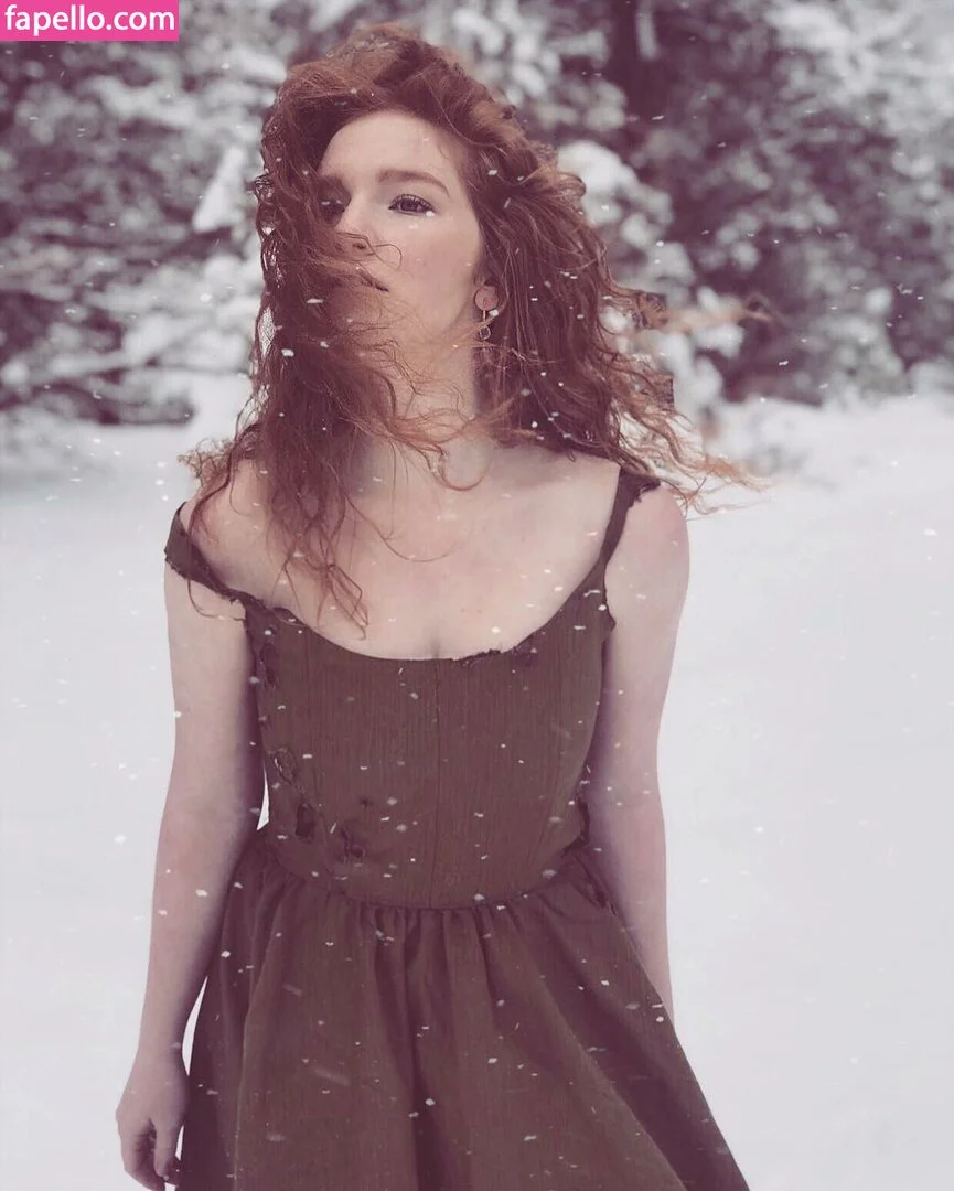 Annalise Basso Nude Onlyfans Photo 42