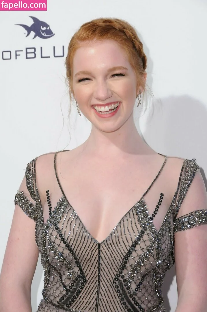 Annalise Basso Nude Onlyfans Photo 25